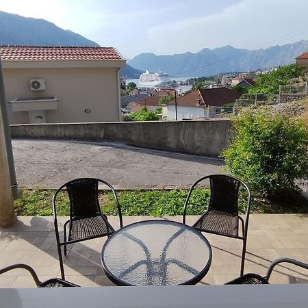Nature Bay Apartment Kotor Extérieur photo