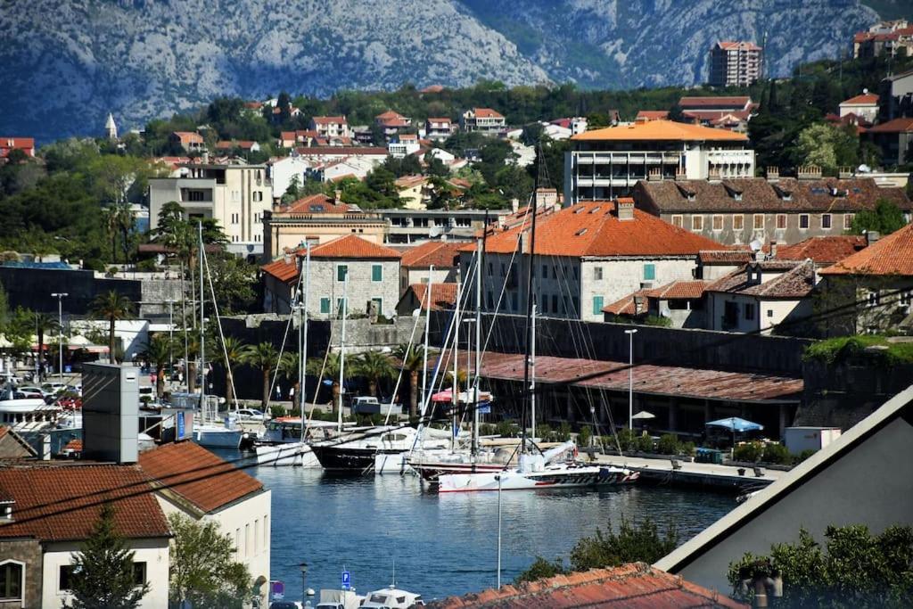 Nature Bay Apartment Kotor Extérieur photo